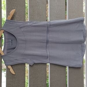 Surin sport stretch fabric Tank Top size Small